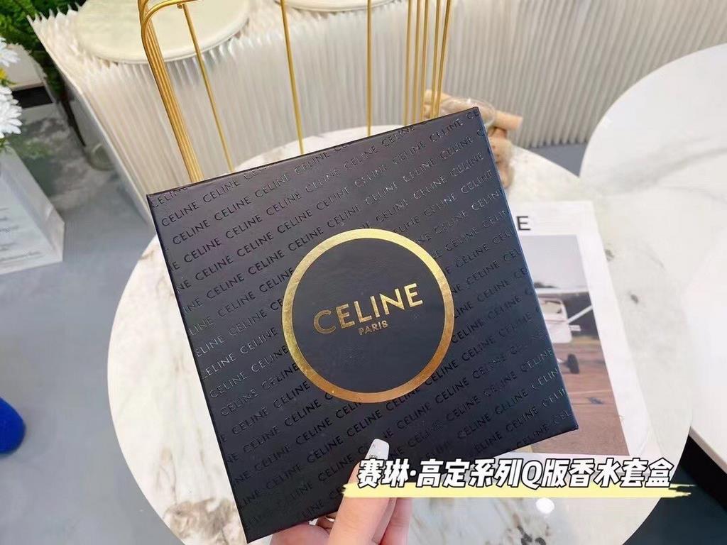 Original qualityceline celine perfume sample set of 4   celine q version of 10ml perfume set of four, the set contains uninhibited, dress, California, show off the