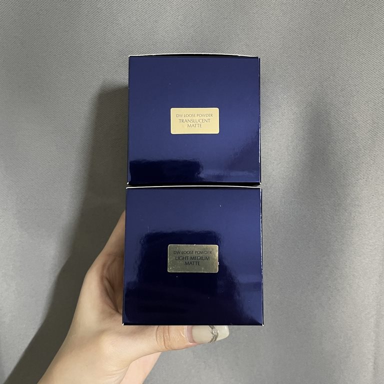 Original quality(Estee Lauder DW Makeup Holding Cloudy Smokey Powder 9g)   2 Colors Transparent Matte TRANSLUCENT#, Natural Matte LIGHT MEDIUMChoosing the right makeup setting product is so important!The loose powder I u