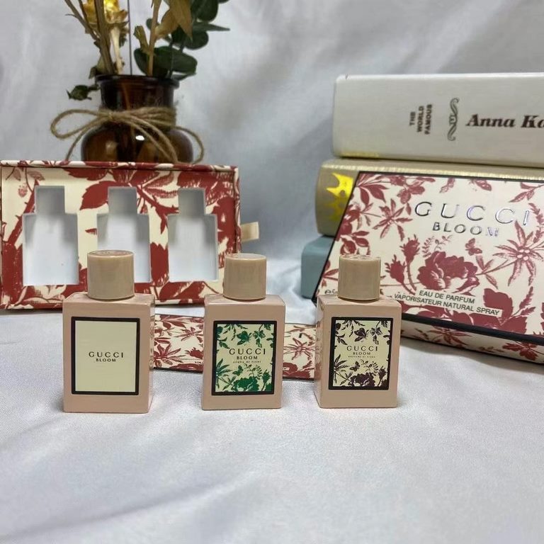 Original quality miniature sample setOriginal quality small sample setOriginal quality medium sample setOriginal quality miniature sample setGucci Flowering Fragrance Sample 5ml Set of 3Gucci Flowering Fragrance Sample 5