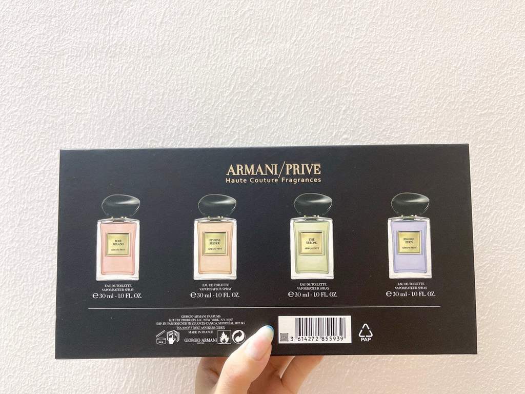 Original quality(Armani Royal High Definition Private Collection Perfume Set of 4)   Perfume specifications ml like 4 x 30ml with spray Armani Quicksand Perfume Medium Sample Set of 4! 30ml x 4 Containing the new scent  