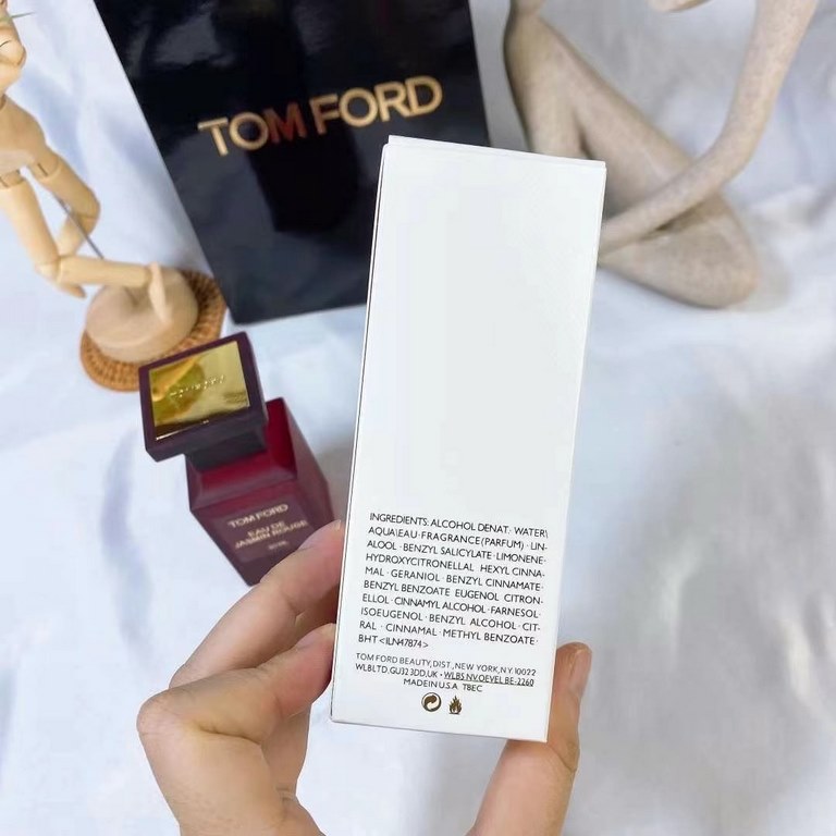 Original quality2021 new tf tom ford rouge jasmine scrub bottle 50ml edt, tom ford eau de jasmin rougeFloralTop notes bergamot citrusMiddle notes jasmine aquatic elementsBase note CardamomFloral fragrance for women. Top 