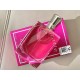 Original qualityLancme Miracle Perfume fragrance is a fresh fruity floral note   front flavor small iris, lychee middle flavor green ginger, magnolia, pepper after taste amber, musk, jasmine, rose sprayed on the clothes,