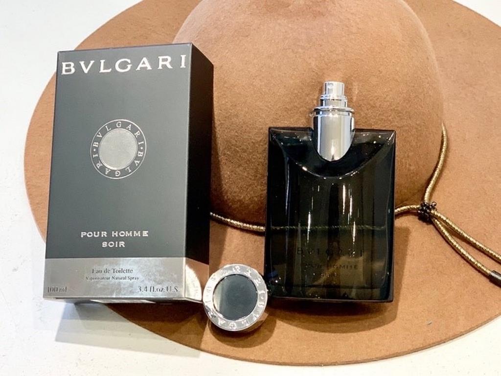 Original qualityBvlgari Darjeeling Tea Night Specter Boyfriend PerfumeBvlgari Darjeeling Tea Night Specter Boyfriend Fragrance, Scumbag Fragrance (so many names)A great perfume for boyfriends!   the smell of the devil  B