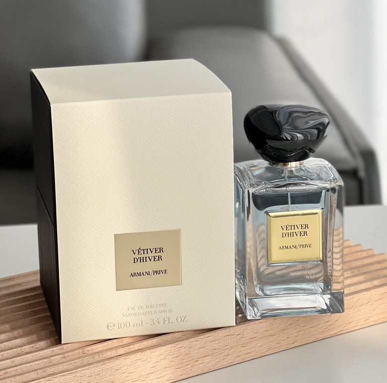 Original qualityArmani High Definition Private Collection Fragrance! Armani Rock Orchid  Encounter a clump of rock orchid grass, heaven and earth tenderness, ice and snow melt   After a long journey, in the exhaustion of