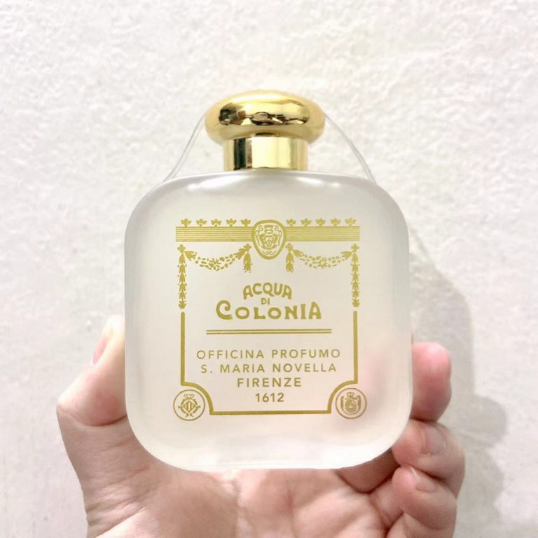 Original quality(Santa Maria Novella St. Mary's Monastery Perfume 100ml)   In Stock ③ FlavorsQueen Catherine's Water, Angel of Florence, Freesia Santa Maria Novella St. Mary's Monastery SMN has a long history dating back