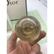 Brand Name Dior True Me Fragrance Fragrance Note Floral [1]Top notes Osmanthus, Ivy, MandarinMiddle Notes Violet, Orchid, Orange BlossomAftertaste blackberry, vanilla, musk Citrus top notes into the grassy aroma of ivy, 