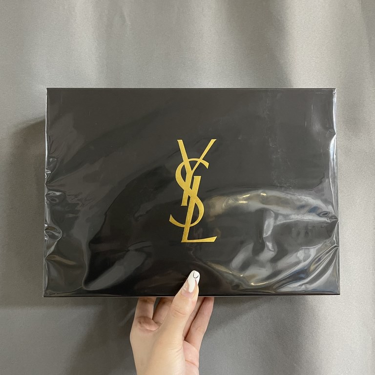 Original qualitySaint Laurent wanton two-piece set B   real shot   arrived   contains YSL small gold bar lipstick 21 #  YSL Freedom Water perfume 50ml!