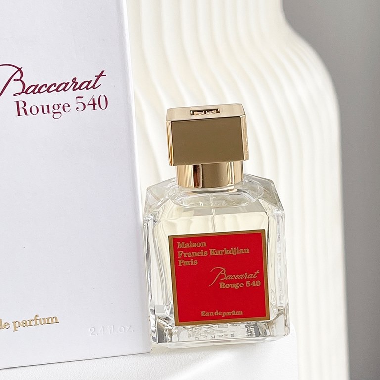 Original quality540edp by Francourgian.Also known as Red Baccarat, it is considered an excellent perfume, controversial but still very capable and memorable! Many veteran perfumers say they've never smelled a perfume lik