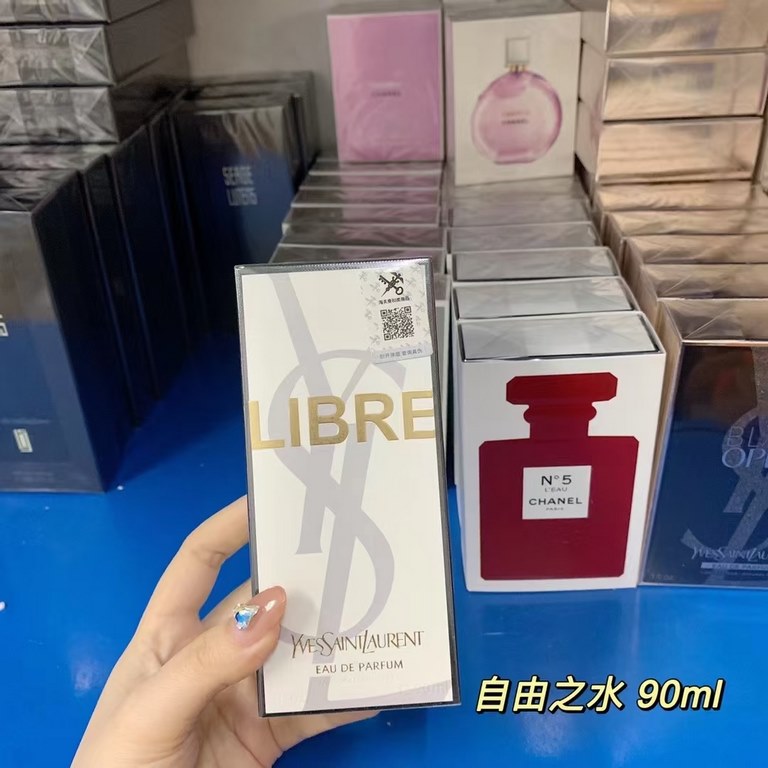 Vietnam Perfume SeriesAdded a lot of new products are for you to choose Oh!Long-term sales support wholesale wholesale pick up warehouses stock arrangements  You can rest assured that my perfume is the most complete