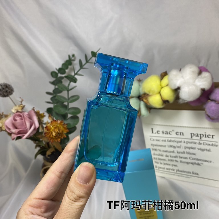 Original quality (TF Amalfi Citrus Perfume 50ml)  Tom Ford Tom Ford TF Amalfi Citrus Perfume 50mlTop notes tarragon, mint, cassis, orange, bergamot, grapefruit Middle notes lemon leaf oil, basil, thyme, wild flowers, bla