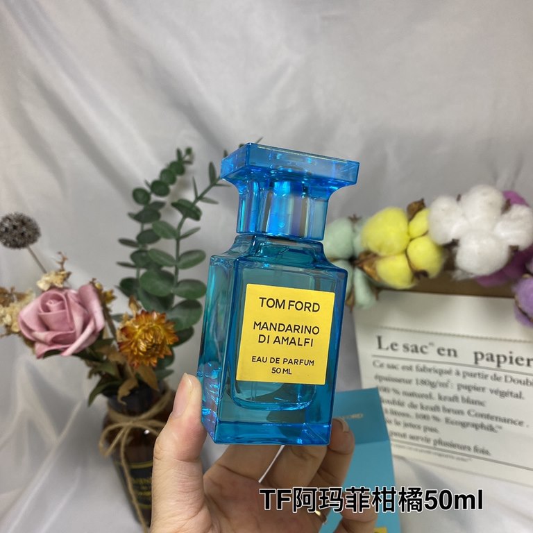 Original quality (TF Amalfi Citrus Perfume 50ml)  Tom Ford Tom Ford TF Amalfi Citrus Perfume 50mlTop notes tarragon, mint, cassis, orange, bergamot, grapefruit Middle notes lemon leaf oil, basil, thyme, wild flowers, bla