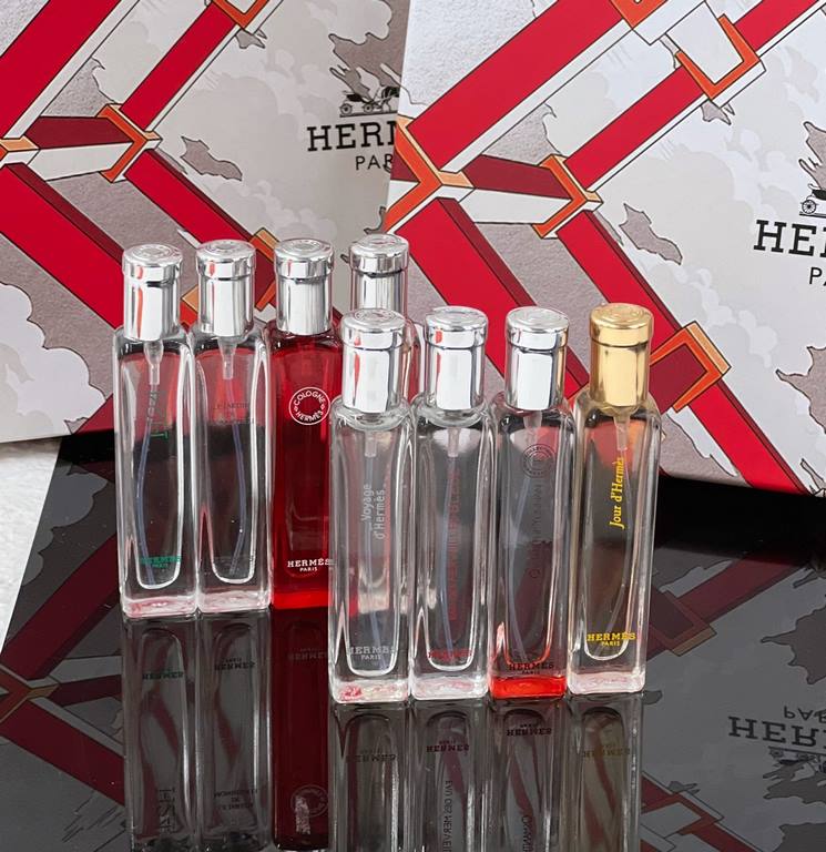 Original quality Hermes Smelling Fragrance Water Sample 15ml Set of Eight, 8×15ml with SprayerScent h24 Rhythm, Mr. Lee, Scarlet Rhubarb, Earth, Basketry, Oceanic Journey, Yunnan Dan Gui, One Day's Light.