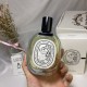 Original qualityDiptyque Do Son Unisex Eau de Toilette 100mlFragrance FloralA sweet and intoxicating scentThe warmth of rose in the top note flashes, but it neutralizes the astringency and bitterness of orange blossom, t