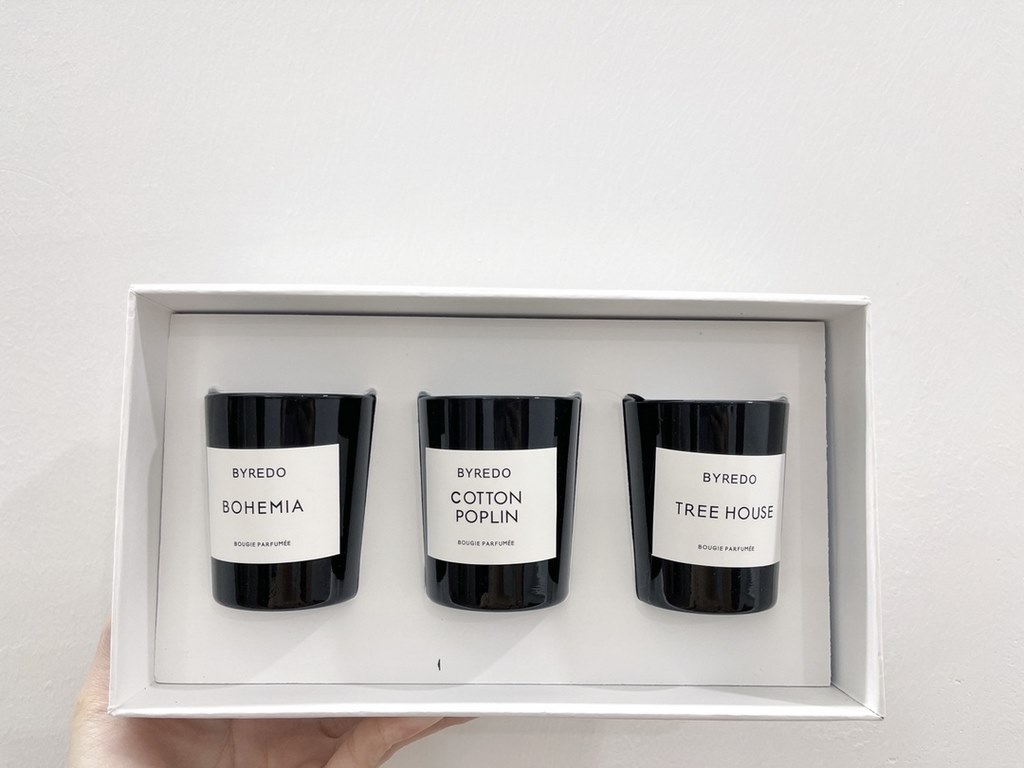 Original quality(Byredo aromatherapy candles three sets of A set)   In addition to the expensive point no problem  Byredo is really one of my recent favorite brand both perfume and candles are let me deeply love, his fam