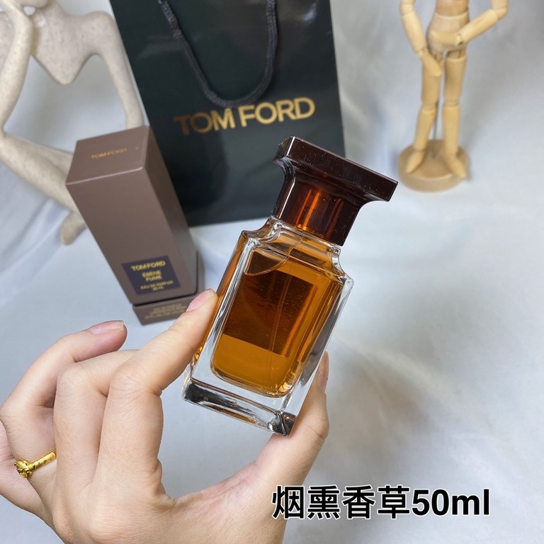 Original quality tf ford 2021 new perfume ebene fume smoky ebony 50mlTop notes Peruvian Sacred Wood, Violet Leaves, Incense, Black PepperMiddle notes laudanum, papyrus, rose, acacia, leatherBase notes Ebony, Guaiacwood, 