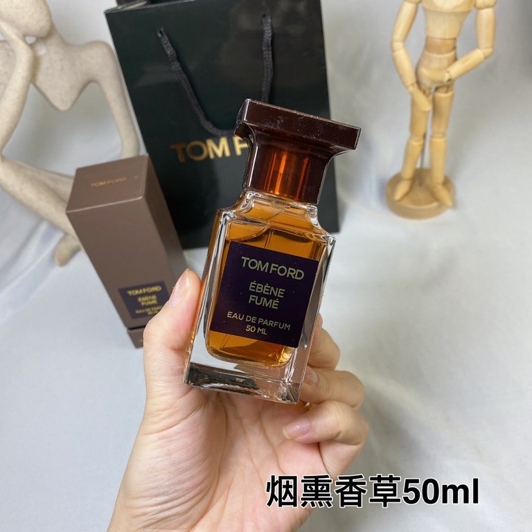 Original quality tf ford 2021 new perfume ebene fume smoky ebony 50mlTop notes Peruvian Sacred Wood, Violet Leaves, Incense, Black PepperMiddle notes laudanum, papyrus, rose, acacia, leatherBase notes Ebony, Guaiacwood, 