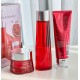 Mingtong versionDetails all right version, smell right fragrance, Mingtong market recognized version   Estee Lauder Red Pomegranate 3-piece set Mingtong version! Contains face wash 125ml, water 200ml, day cream 50ml.