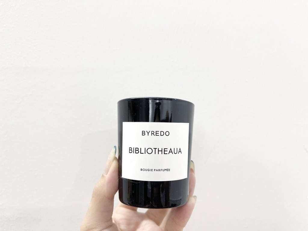 Original quality(Byredo aromatherapy candles three sets of A set)   In addition to the expensive point no problem  Byredo is really one of my recent favorite brand both perfume and candles are let me deeply love, his fam