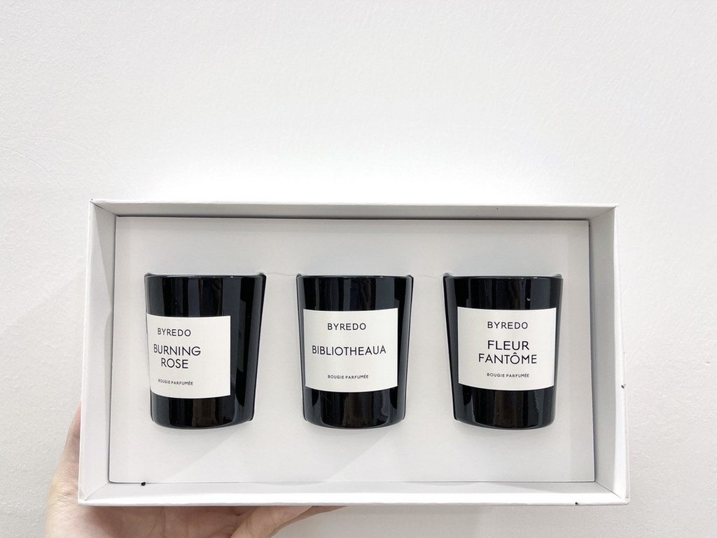 Original quality(Byredo aromatherapy candles three sets of A set)   In addition to the expensive point no problem  Byredo is really one of my recent favorite brand both perfume and candles are let me deeply love, his fam