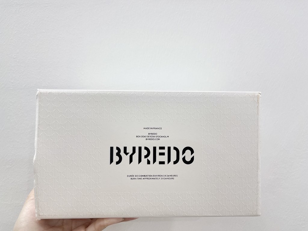 Original quality(Byredo aromatherapy candles three sets of A set)   In addition to the expensive point no problem  Byredo is really one of my recent favorite brand both perfume and candles are let me deeply love, his fam