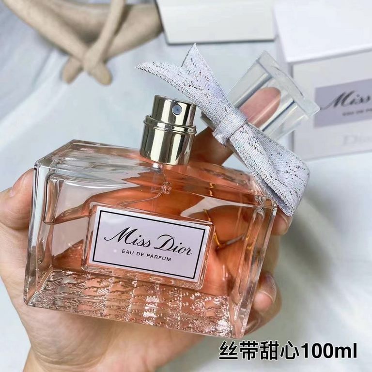 Original qualityNew Dior Dior MissDior Dior high-fashion dress ribbon Miss Sweetheart Ms. perfume 100mlTop note Italian citrus essenceMiddle note double jasmine pure fragranceBase Note Patchouli