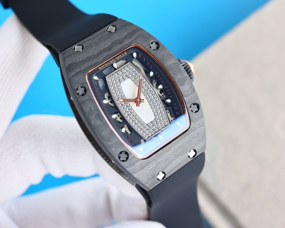 Richard Mille RM07-1 The goddess of the watch world The ladies' dream watch] Also known as the Diamond Crusher Richard Mille's relentless pursuit of technical perfection in the RM007 is designed for women who appreciate 