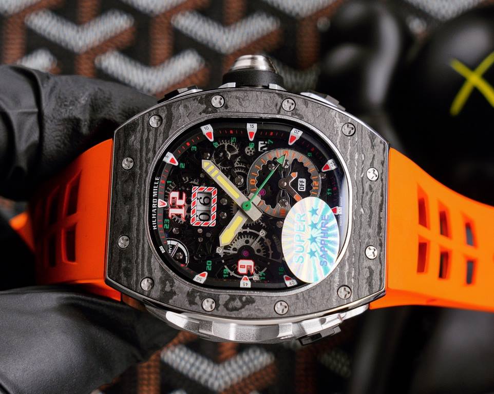 RICHARD MILLE RICHARD MILLE presented this week its most complex creation to date, the RM 62-01 Tourbillon Vibrating Alarm ACJ, equipped with four complications a staggering 816 movement components, which took five years