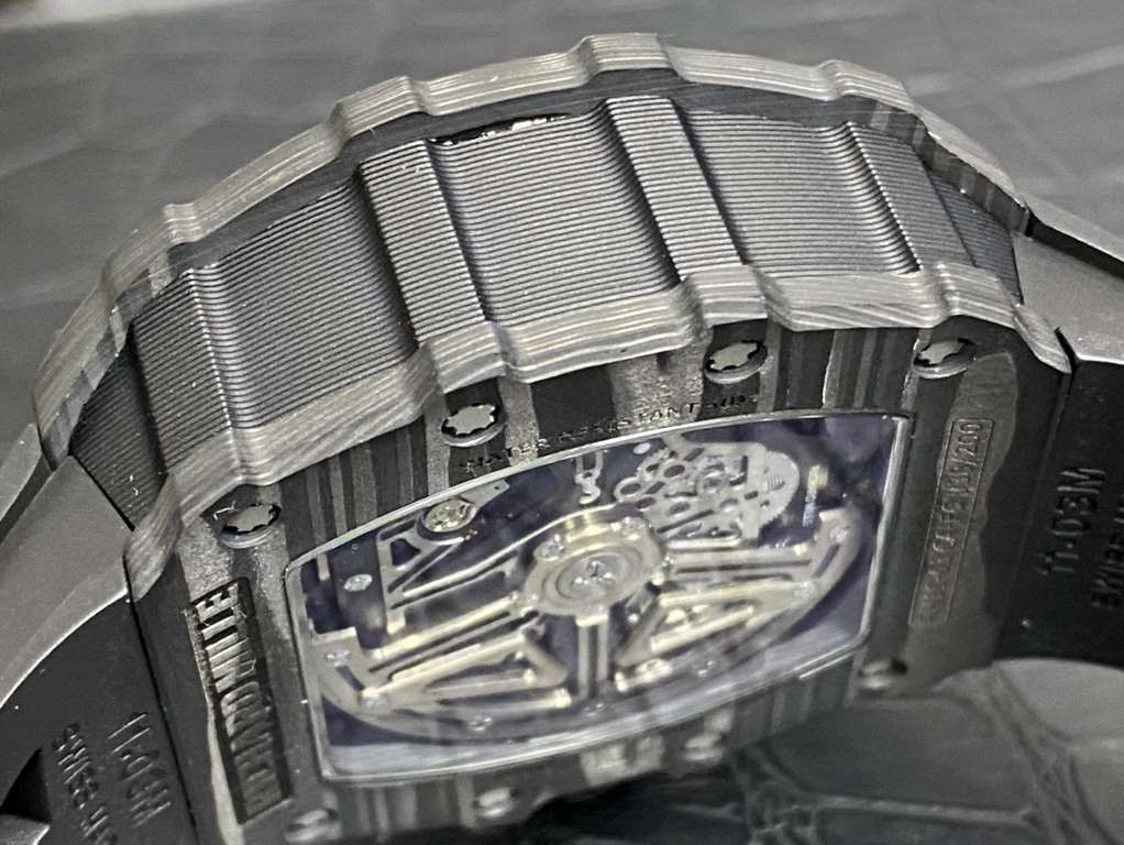 KV Richard Mille RM11-03RG Collection The perfect ergonomic design matches the pursuit of perfection of the brand's iconic architecture. every component of the RM 011 is an aesthetic expression of its functionality. the 