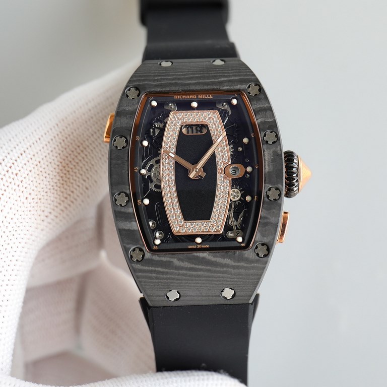 Richard Mille Richard Mille (RM037) Women's Carbon Fiber Ceramic Watch Series This watch is from the Australian actress Margot Robbie endorsement of new products. This watch is made of stainless steel case overlay, the c