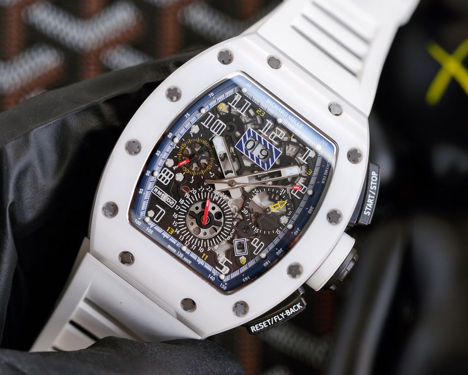 Richard Mille RM11-03 Carbon The perfect ergonomic design matches the pursuit of perfection of the brand's iconic architecture. every component of the RM 011 is an aesthetic expression of its functionality. the RM 11-03 