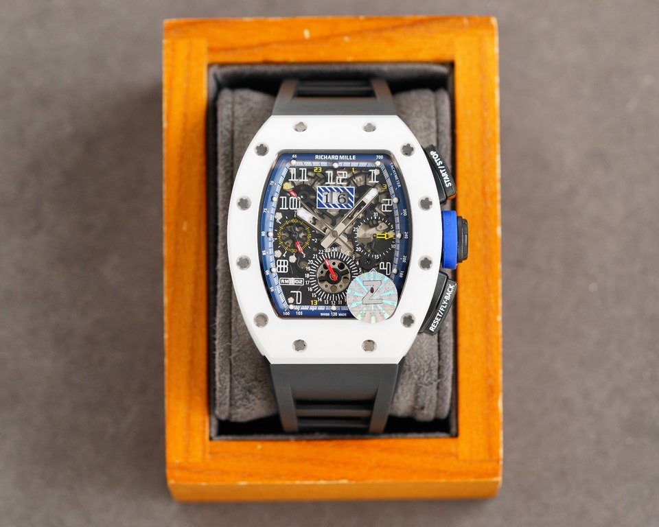 Richard Miller RM11-03 Highest value Ultimate Limited Edition  Hard to find in the world  Here he comes Unlimited, equipped with automatic 7750 mechanical chronograph movement Size 40x50x16mm Using the highest quality NT