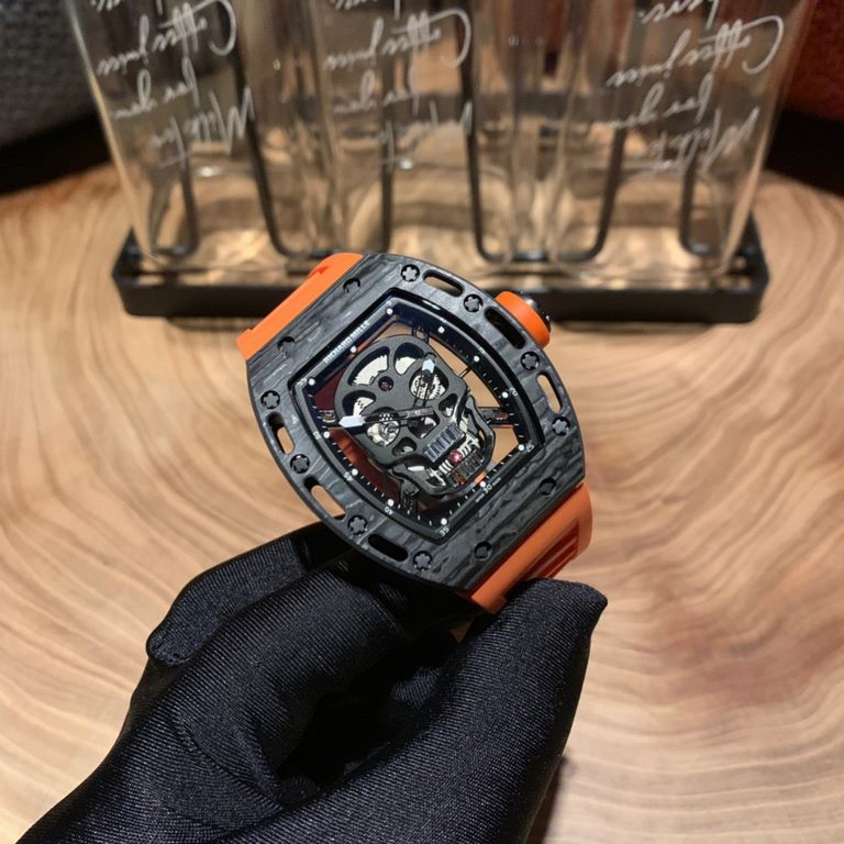 Richard Mille Richard Mille RM052 Collection Latest Ghost Head Luminous Carbon Fiber Upgrade Cranium Series The carbon fiber case and the imported mechanical movement highlight the sporty style of this watch The floating