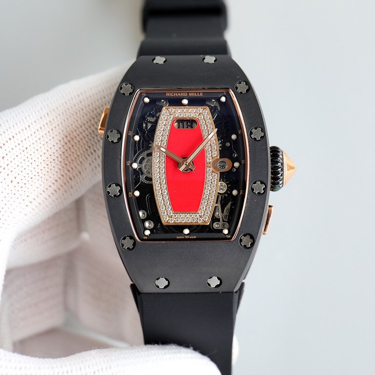 Richard Mille Richard Mille (RM037) Women's Carbon Fiber Ceramic Watch Series This watch is from the Australian actress Margot Robbie endorsement of new products. This watch is made of stainless steel case overlay, the c