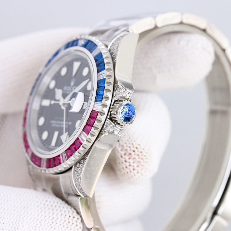 The Rolex GMT II Rear Diamond Customized Edition! It is a luxury and glittering but also a classic and trendy choice! Each diamondfancy color gem from Austria (Swarovski origin) is carefully selected to ensure uniformity