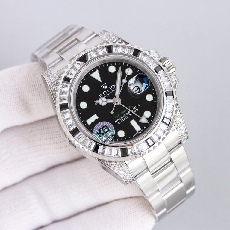 The Rolex GMT II Rear Diamond Customized Edition! It is a luxury and glittering but also a classic and trendy choice! Each diamondfancy color gem from Austria (Swarovski origin) is carefully selected to ensure uniformity