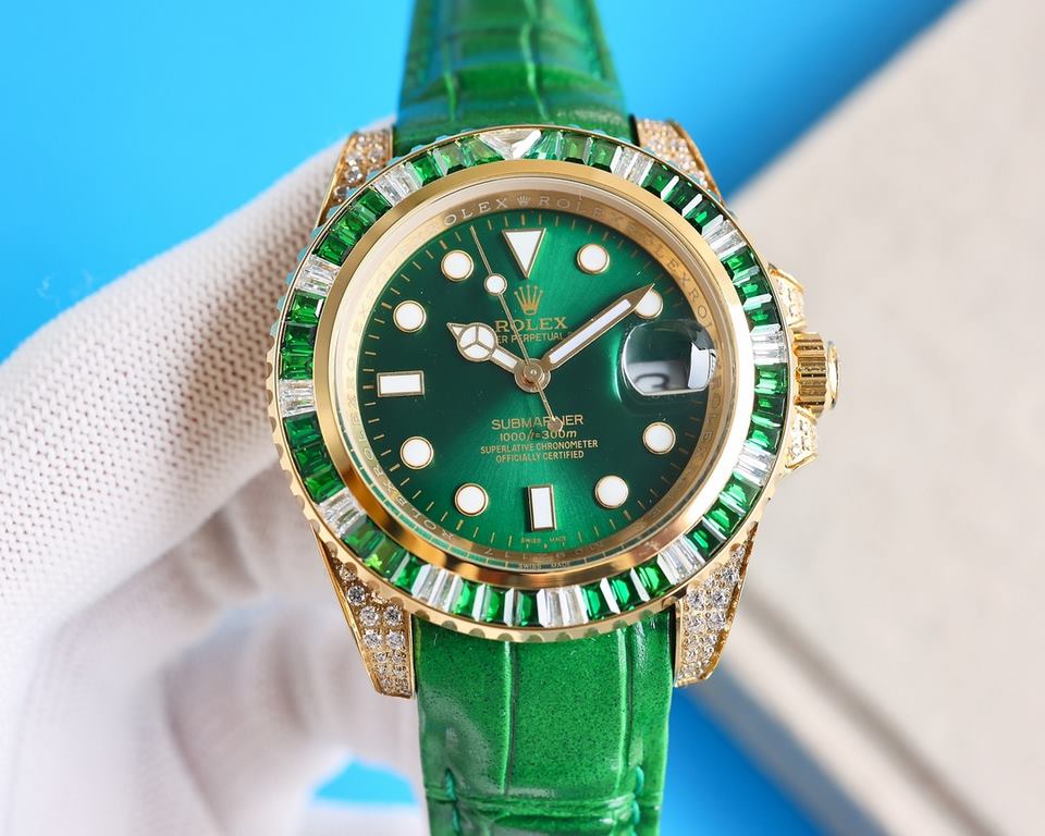 New products Rolex top plaything poisonous goods, do not like to hit the street watch water ghost you, he is definitely your soulmate. With Rolex's most classic submarine series water ghost as a prototype, after the ring