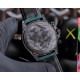 The Rolex ROLEX Cosmic Daytona in Carbon Fiber Custom Edition is not only light to wear and tough on the outside, but each watch has a unique carbon fiber pattern. And each watch has a unique carbon fiber pattern. Case] 