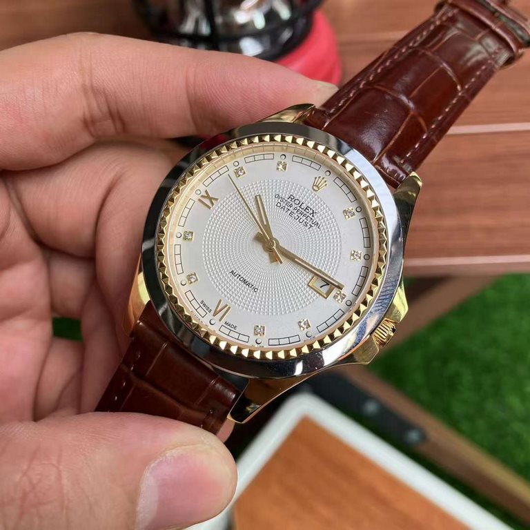 Brand Rolex (three needle new, business and leisure) luxury atmosphere type boutique men's watches (new) Strap real cowhide strap (comfortable)  361 steel strap movement imported Citizen movement (stable) Material minera