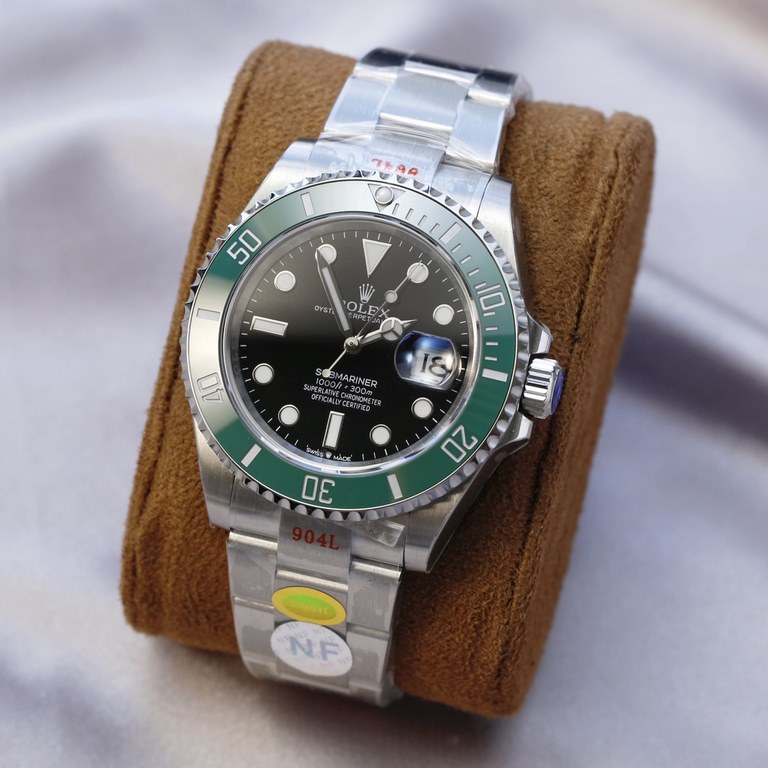 NF factory to strong production   Rolex new 41mm version of the water ghost! The top version is equipped with NFC sensor anti-counterfeiting function, which can be read by cell phone, and the card, official website and t