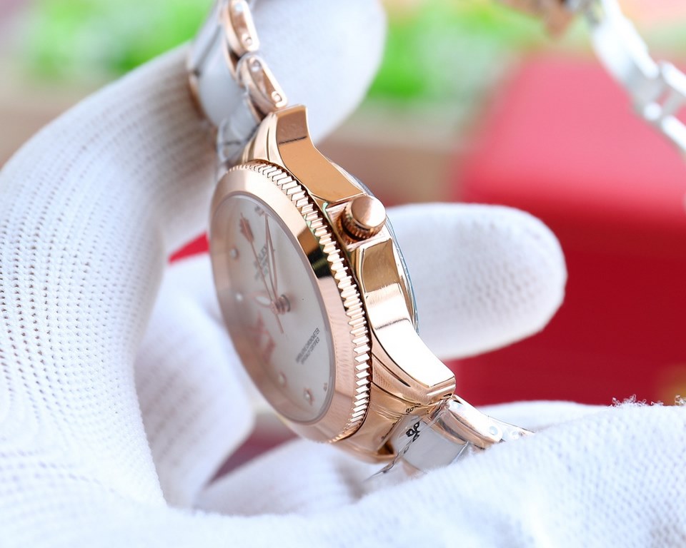 Brand：Rolex Style：New Women's Mechanical Watch Movement：Imported Citizen 8215 Mechanical Mirror：Imported Sapphire Glass Bracelet：Real Cowhide Bracelet316L Ceramic Bracelet between Steel Size：Diameter 34mm Thickness 11mm 