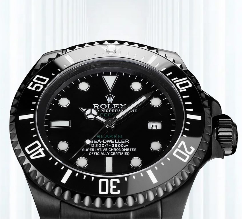 Supreme BLAKEN version! The Supreme Big Ghost King dares to experiment and create a new trend - 44mm diameter!Rolex SEA Overseas Customized Edition - RedBlueBlack is a stunning arrival. Equipped with Seagull 28363135 mov