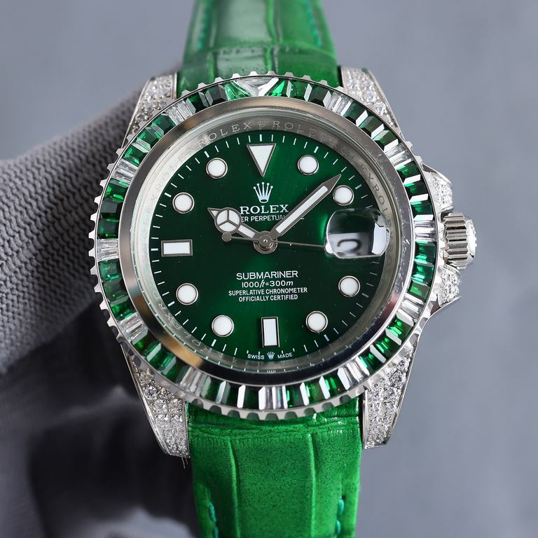 Rolex top plaything poisonous goods, like to hit the street watch water ghost you, he is definitely your soulmate. With Rolex's most classic submarine series water ghost as a prototype, after the circle mouth of the seco