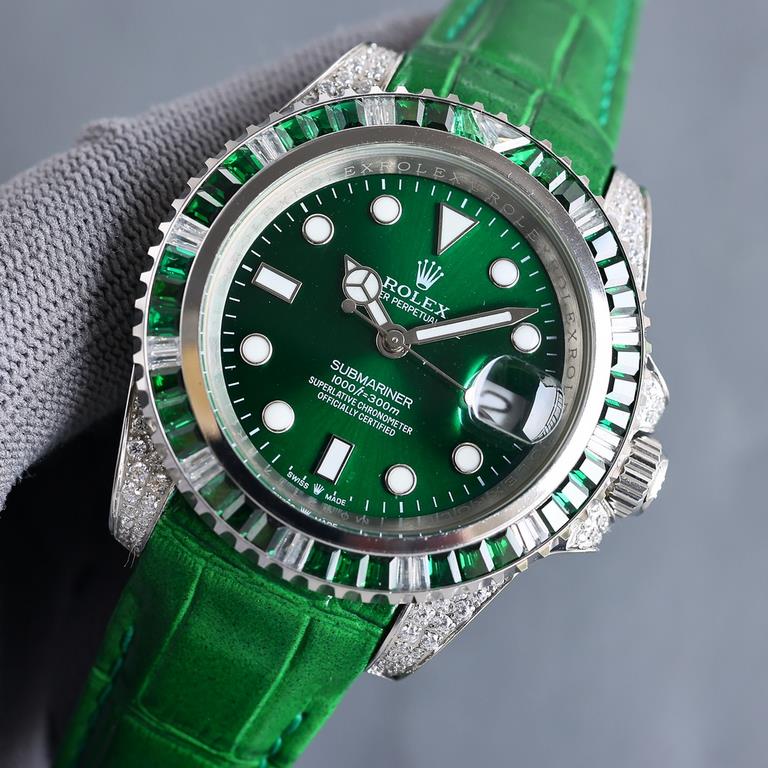 Rolex top plaything poisonous goods, like to hit the street watch water ghost you, he is definitely your soulmate. With Rolex's most classic submarine series water ghost as a prototype, after the circle mouth of the seco