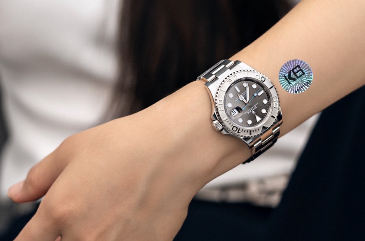 37mm V2 upgraded version(Rubber steel at the same price) the highest waterproof women's models in the networkRolex Yachtmaster m268621-Refined and distinctive, with the new ETA2824 automatic mechanism.Diameter 37mmWater-