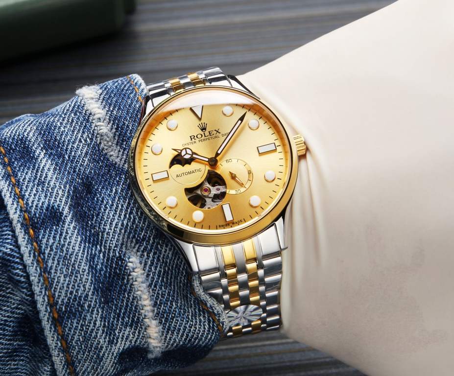 . (This product have been strictly waterproof pressure test, waterproof up to 120 meters  )Rolex, Sun, Moon and Stars series, equipped with the original imported 82S7 movement (0 return 0 after-sales), using super A stee