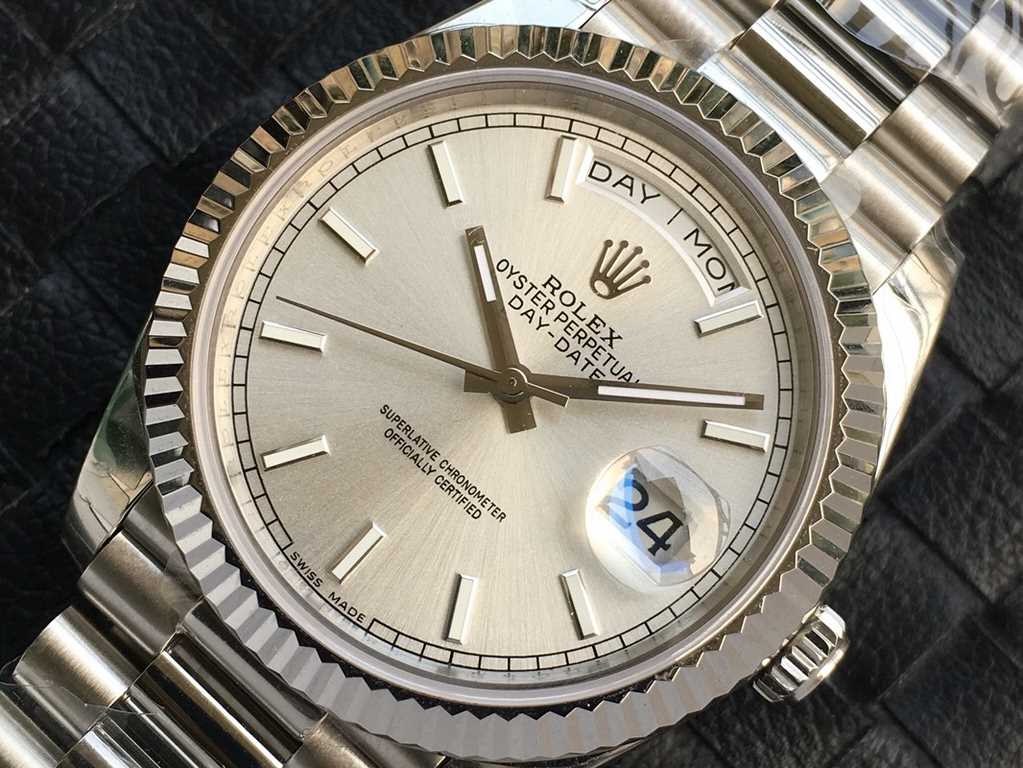 Upgrade V2 version EW Chengpin spent 8 months on the market Rolex The highest version on the market    weekly log type 3255 machine Original 1 to 1 open mold Professional size 40 mm a card one Authentic Warranty Card Ins