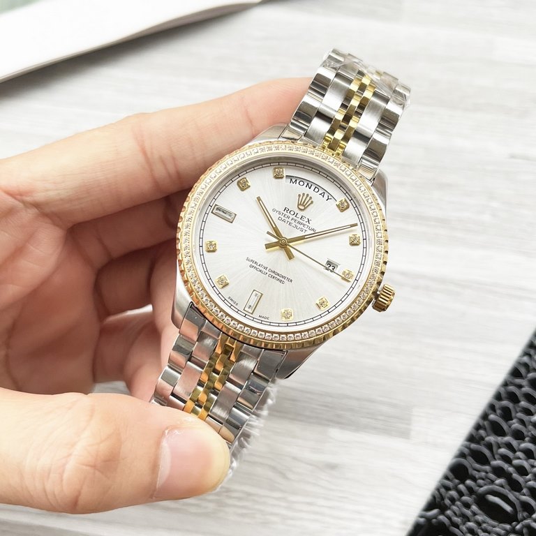 . New Rolex      Boutique men's watches, multi-functional design, noble atmosphere, gentleman style, excellent quality, hot sale all over the city. Adopt 82S7 movement, top-grade 316 stainless steel case bracelet, sapphi