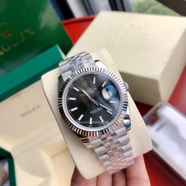 Wholesale box Support Hong Kong, USA direct mailWaiting for you!  Rolex Logbook! Can be worn for leisure and business! VIP exclusive baseball cap, storage box and special strap cutting tool will be given as a free gift w