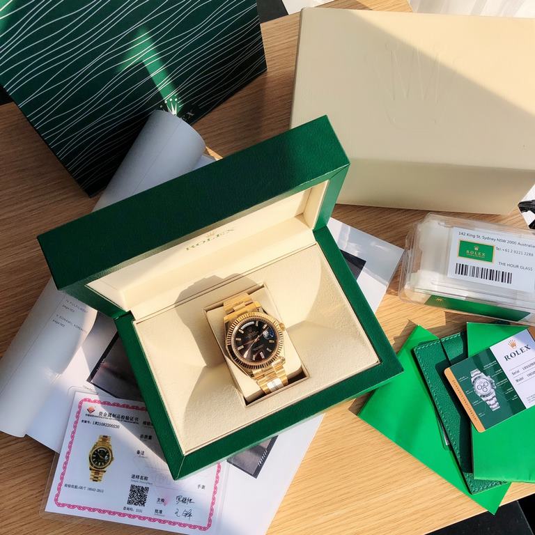 The rich man's happiness is so simple and unadorned, the real meaning of the gold watch to come, the whole body of gold 18k gold, thickness of 5um, GTC China authoritative authentication certificate, networking can be ch