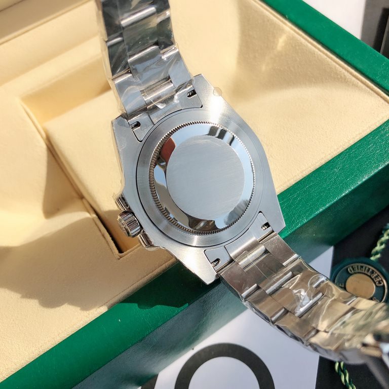 Wholesale box Support Hong Kong, U.S. direct mailRolex GMTThe highest version of the market! The focus of this model also lies in the bezel, one-piece ceramic ring, the bezel spliced ceramic ring is very difficult to two